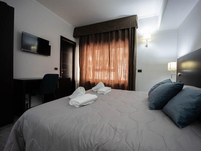 Seven Kings Relais 3* Rom